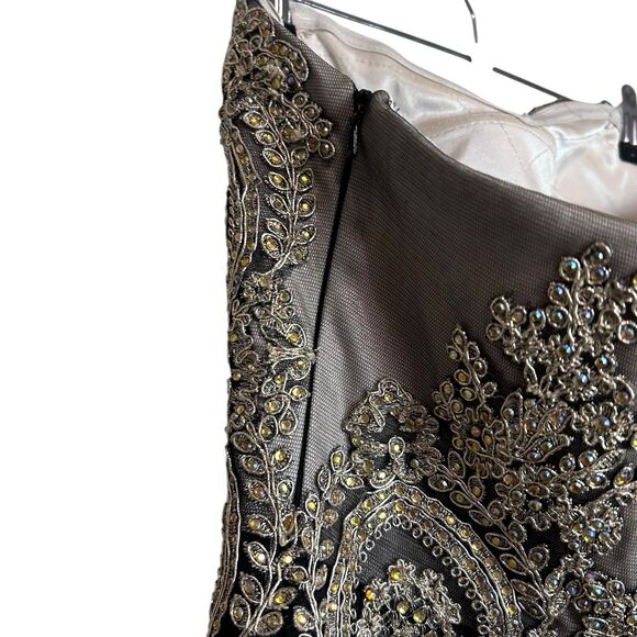 Night Studio Strapless Evening Gown Size 6 Black Gold Beaded Embellished Prom - Picture 7 of 10